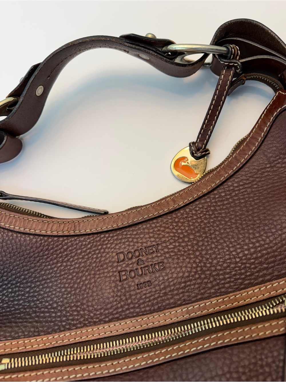 Vintage Y2K Dooney & Bourke Pebbled Leather Hobo Bag - Picture 3 of 9